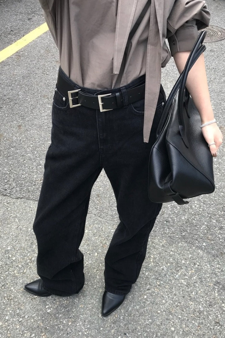 三角領巾圓領襯衫套裝