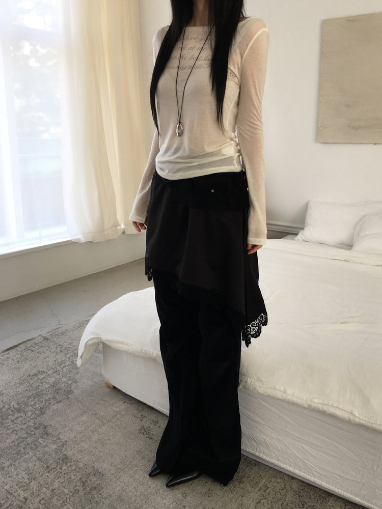 微透美鎖骨字母印花上衣