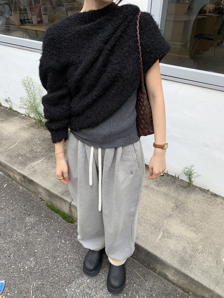 鬚毛質感寬鬆毛衣