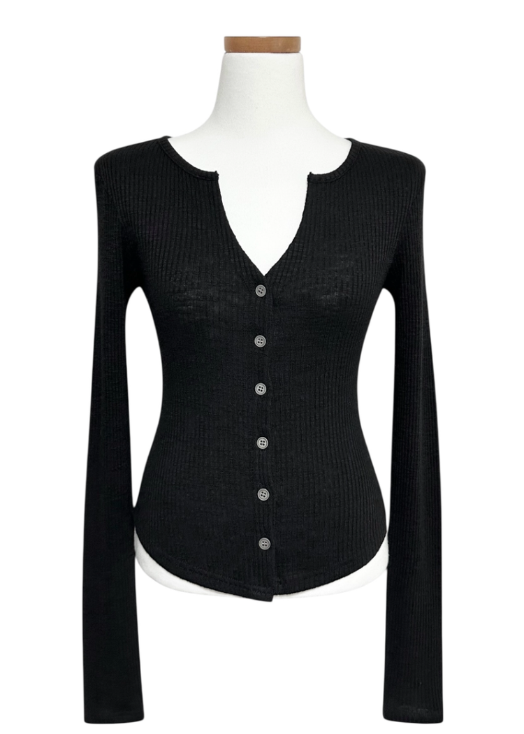 坑紋排鈕修身針織上衣