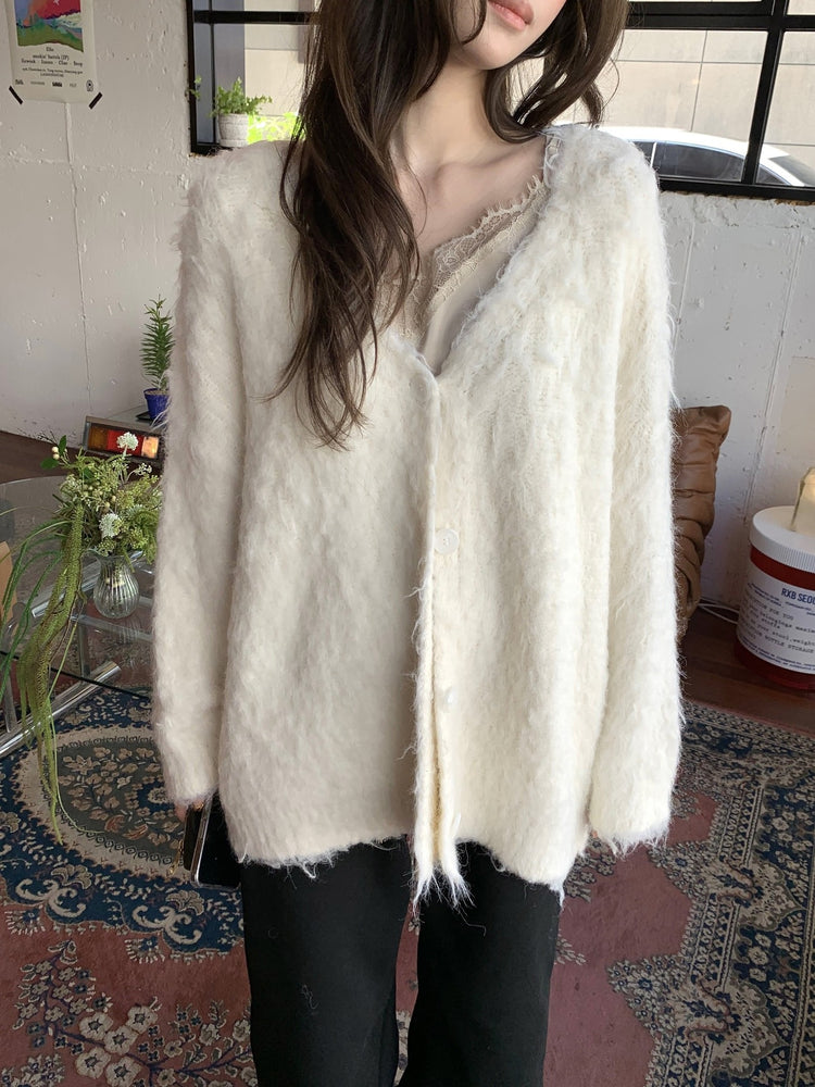 毛感細節排鈕寬鬆針織外套