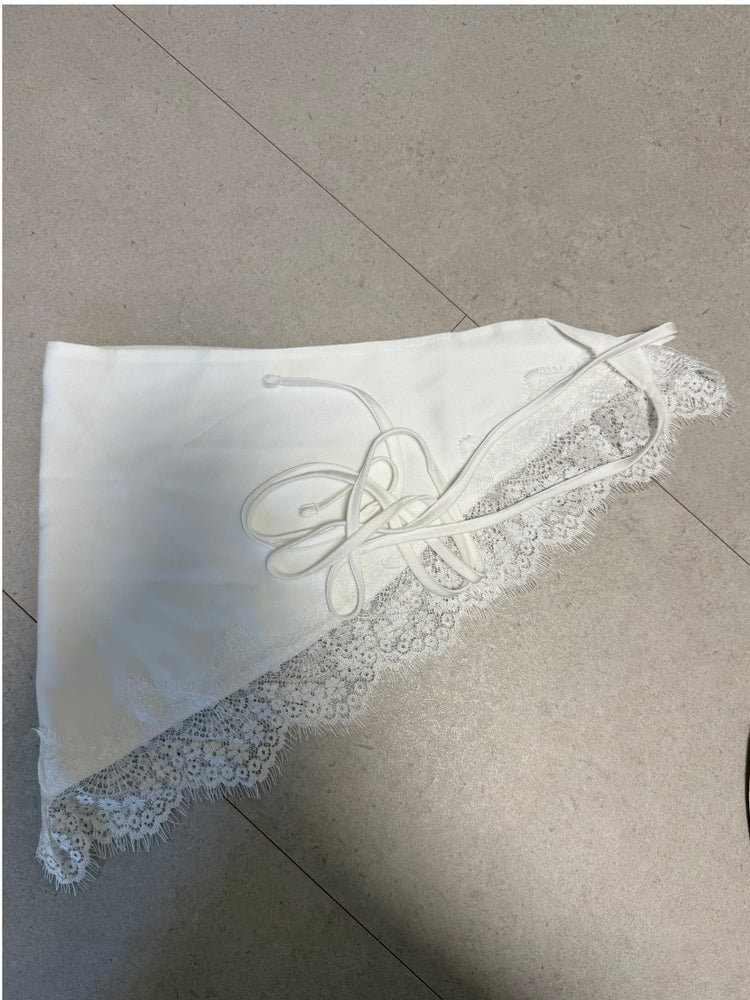 蕾絲邊綁帶三角巾