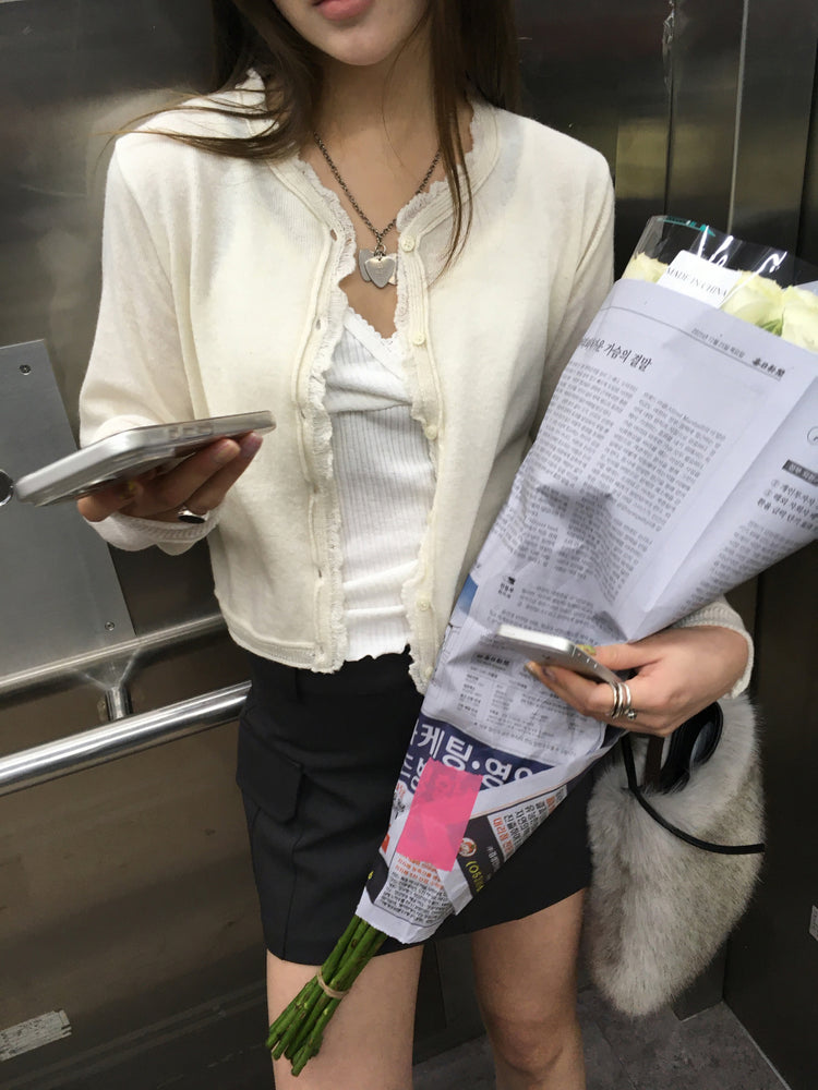 交疊蕾絲捲邊細節背心