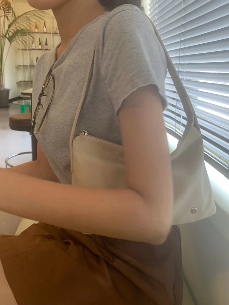 (現)Nylon hobo bag